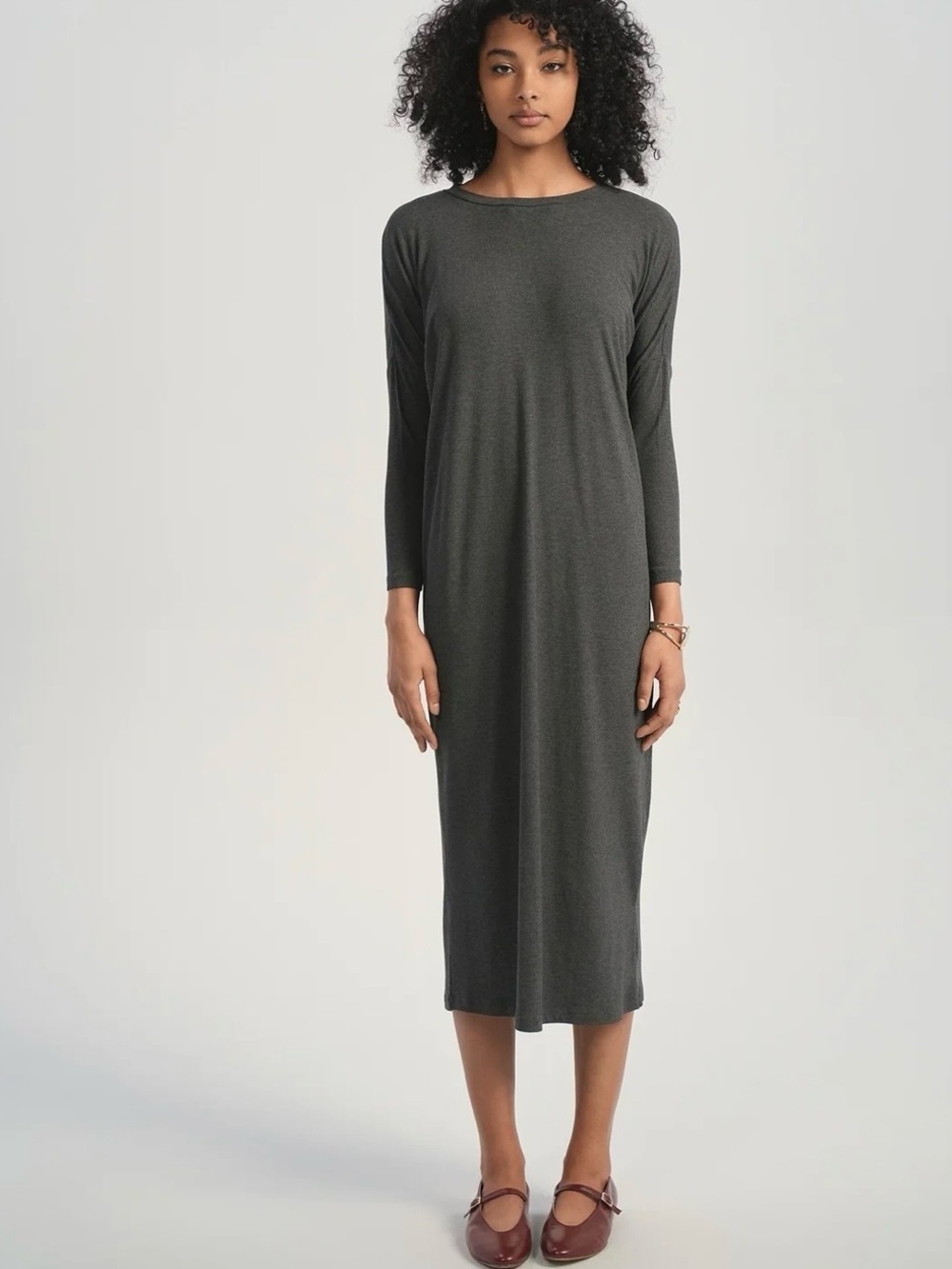 ALEEZA PARIS Charcoal Gray Ribbed Long Sleeve Maxi Dress - Relaxed Silhouette